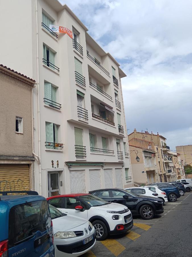 Appart 2 Pieces Pres Plage Mourillon Toulon Exterior foto